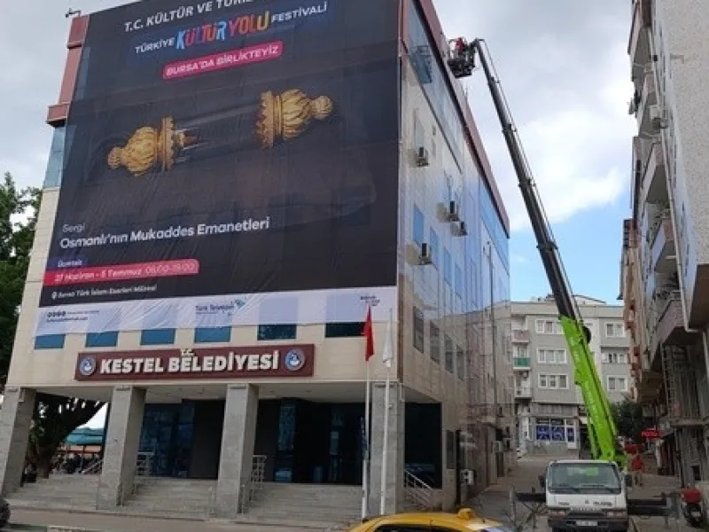 Kestel Belediyesi'nin Dış Cephe Temizliği Çınar Vera Temizlik Tarafından Tamamlandı